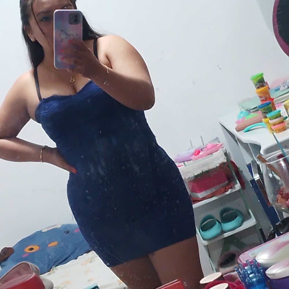 sexcams-joy.com taty593 livesex profile in latino cams