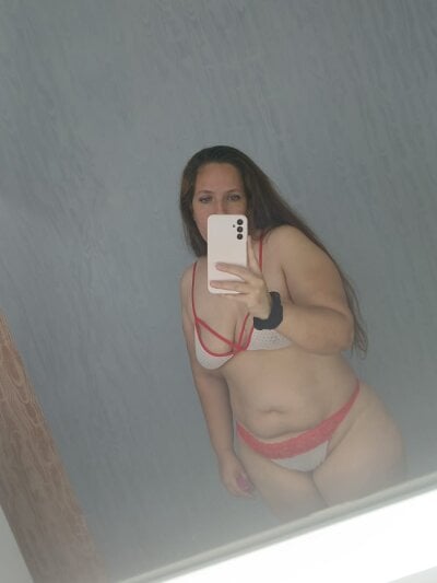 Milf_andry Female Smallaudience Online Cam Striptease