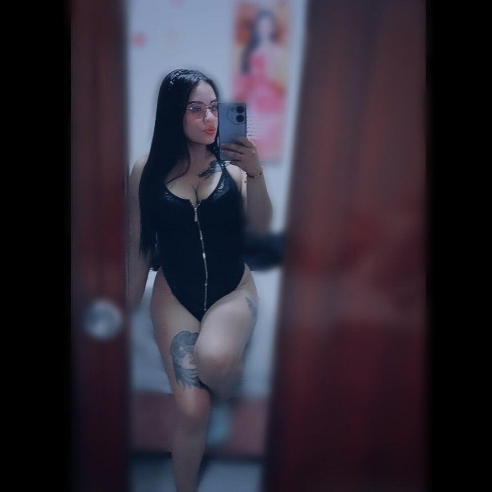isa_pinck profile