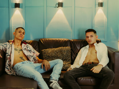 ryananddante_ Fingering stripchat