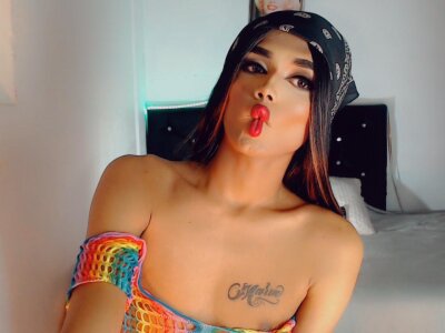 alison_loves from stripchat