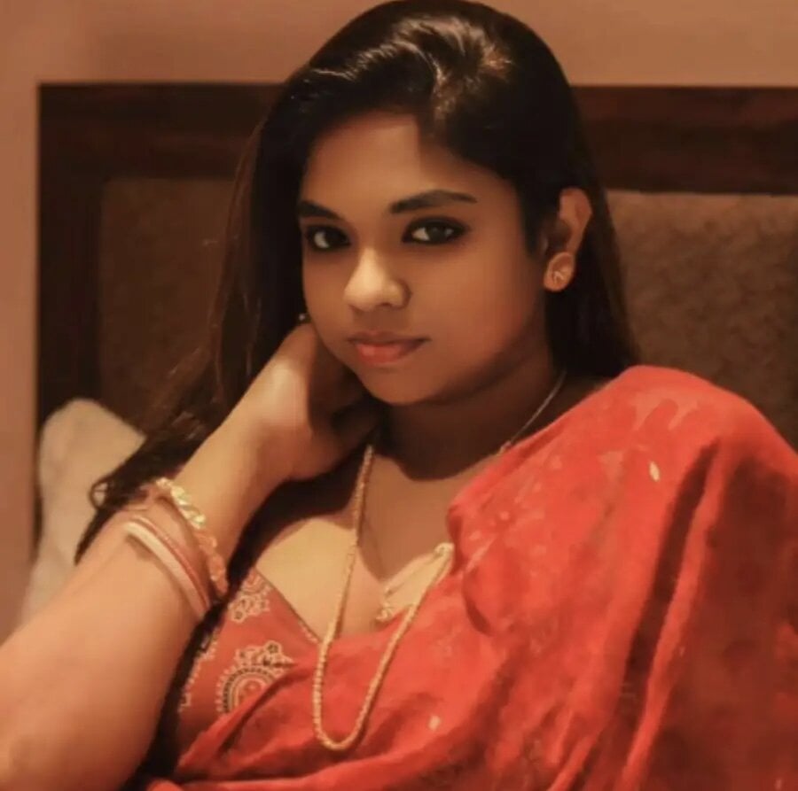 Telugu_wtsup_girl_