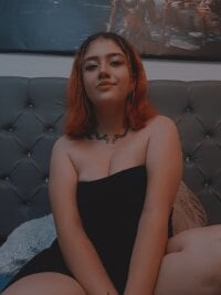 NiaStark_'s webcam live show