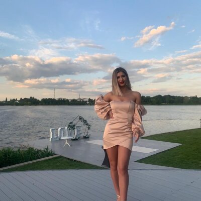 Alissa_May 🚅 live naked cam
