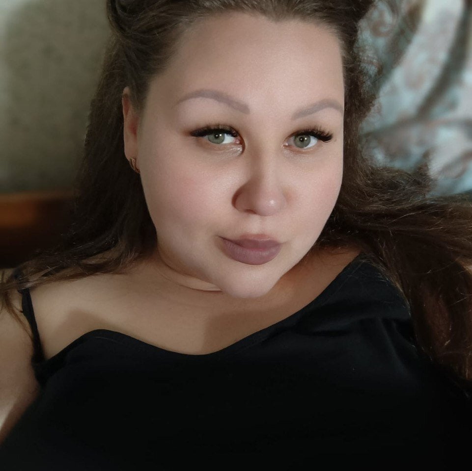 stripchat lia_rosie webcam profile pic via sexlivecamsites.com