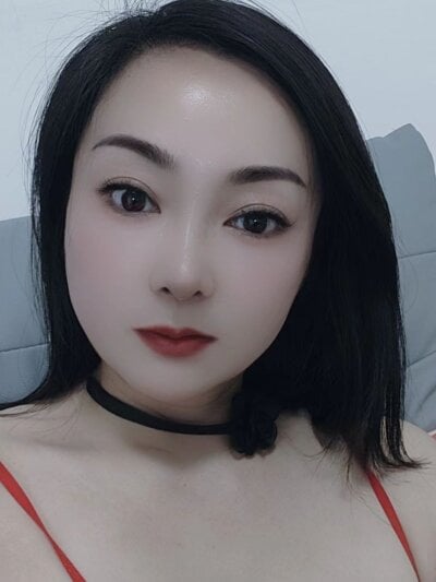 nana741 on StripChat