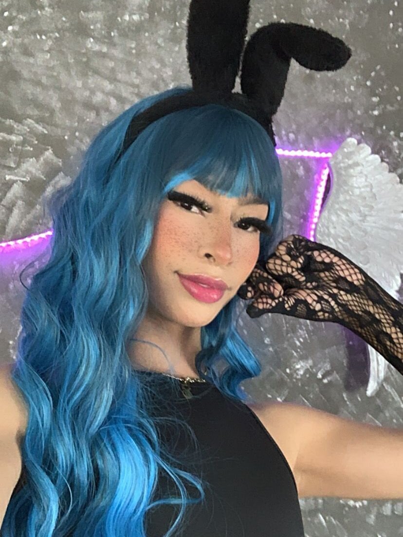 NahiaFox Profile Image