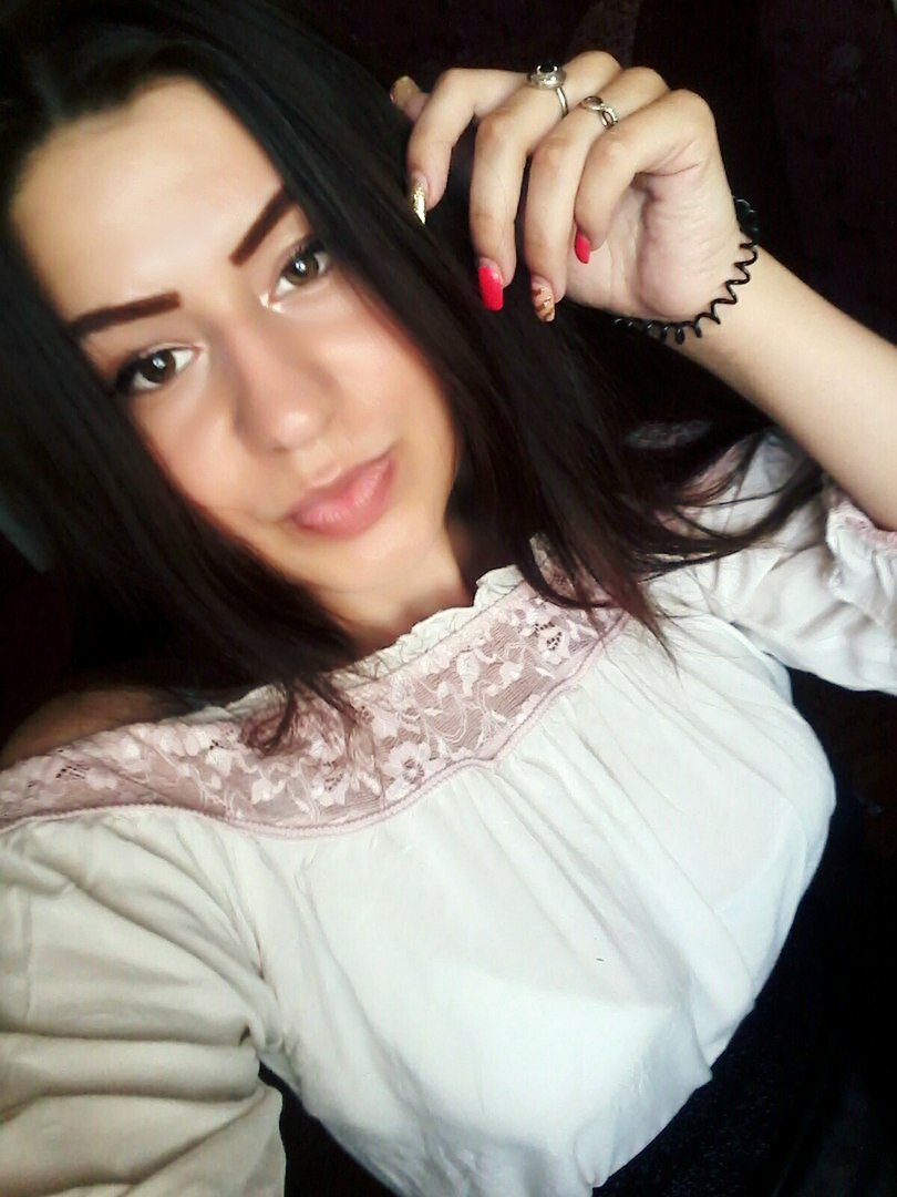 Leonora_Vallie