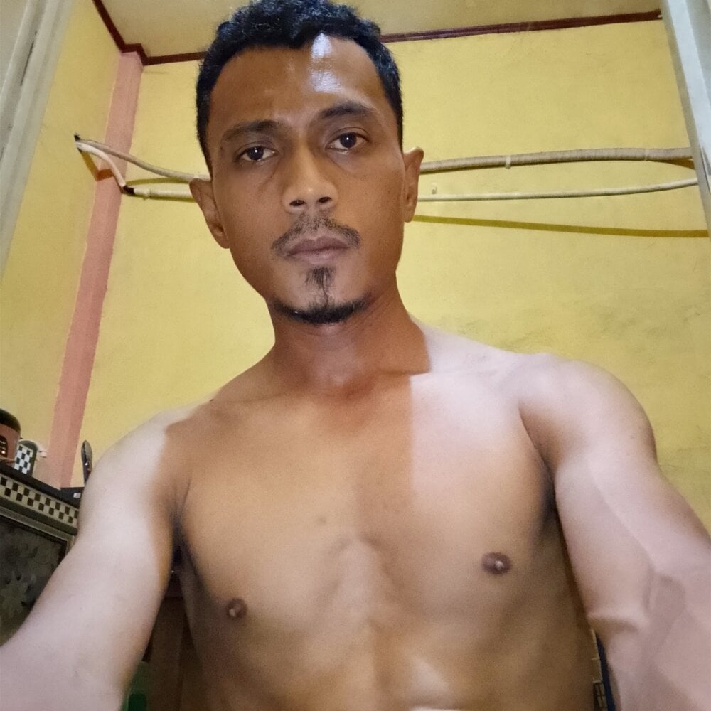 ananda93 from stripchat