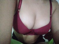 sexqueensex's Offline XXX Chat