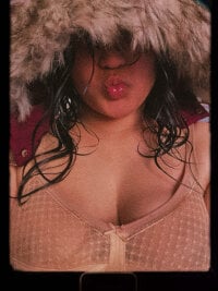 Vaishali21's webcam live show