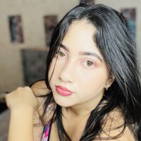 Ary_luna's Offline XXX Chat