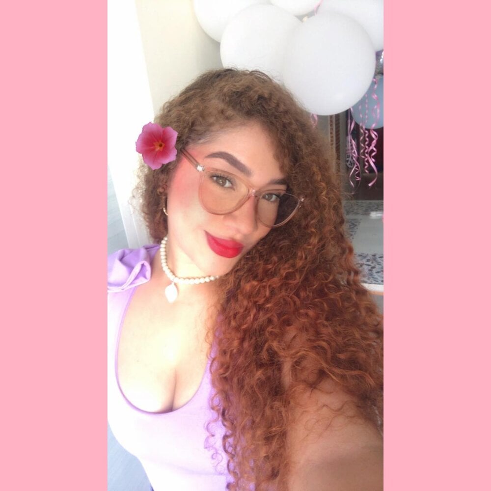 Sara_peach01