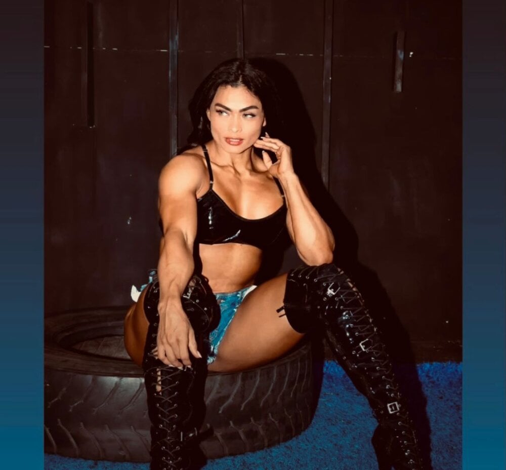sam_diva from stripchat