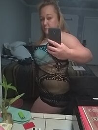 dirtycumslut916's Offline XXX Chat