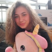 SandraHiIIt's Offline Chat Room