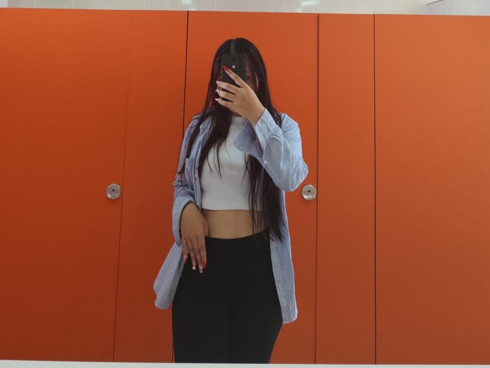 Valentina_kurt profile