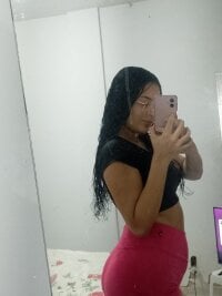 Kiiroh8's webcam live show