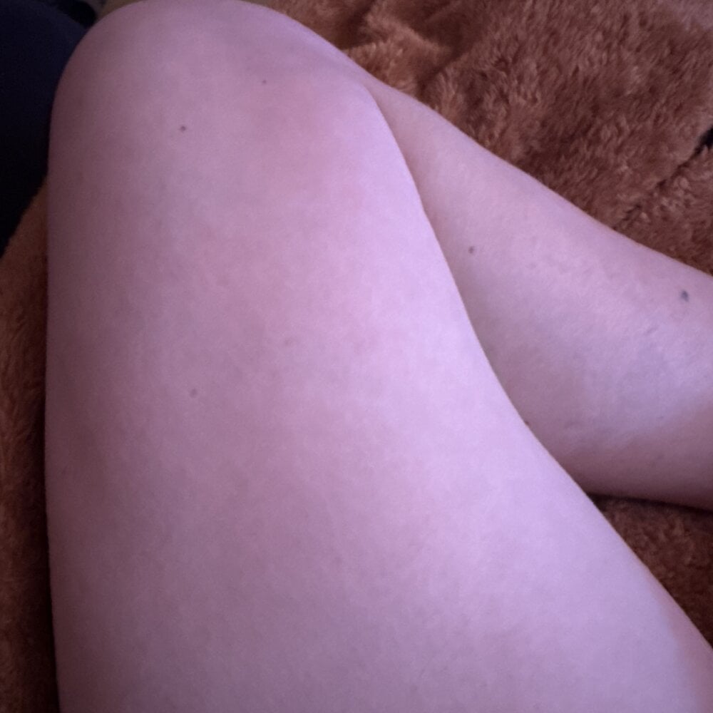 Chrissssiiieee's Offline XXX Chat