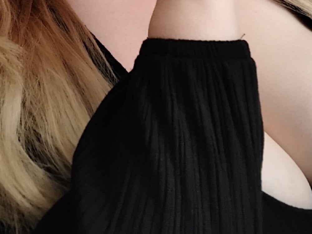 missy_dm from stripchat
