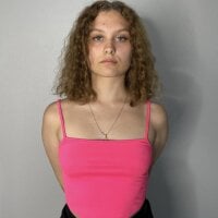 OdelinaFurr's Offline Chat Room