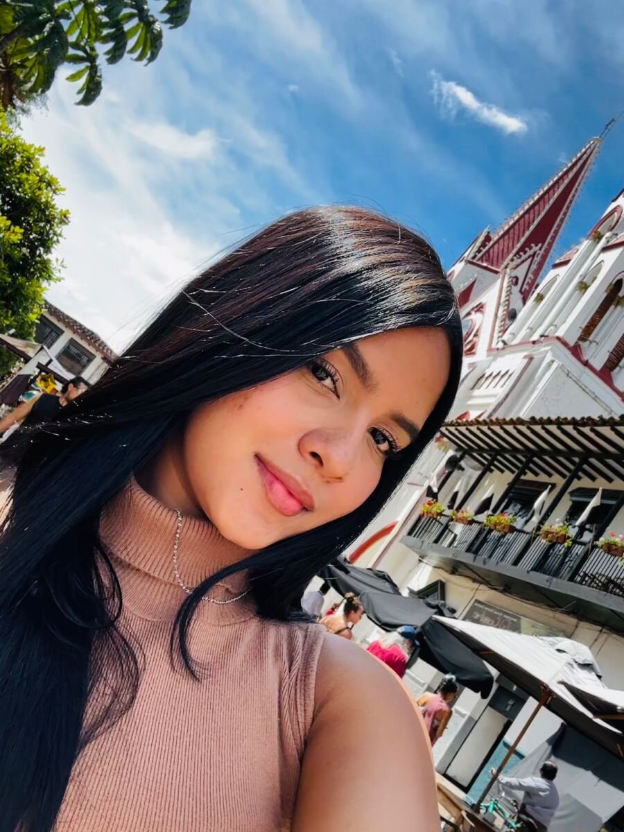 naomi_lunaa