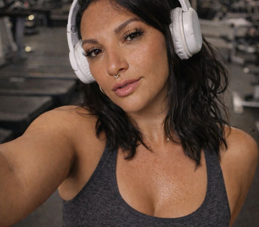 valentinaa_11's Offline XXX Chat