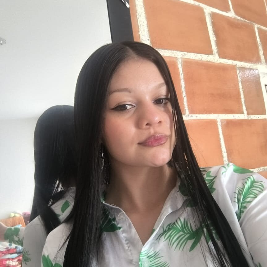 chatnmate.com violetta_prince livesex profile in latino cams