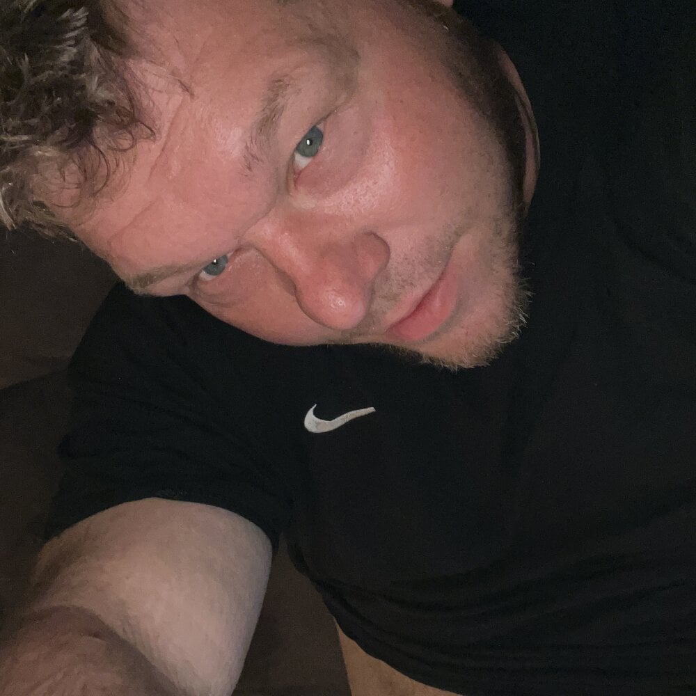 fetter_daddy_berlin from stripchat