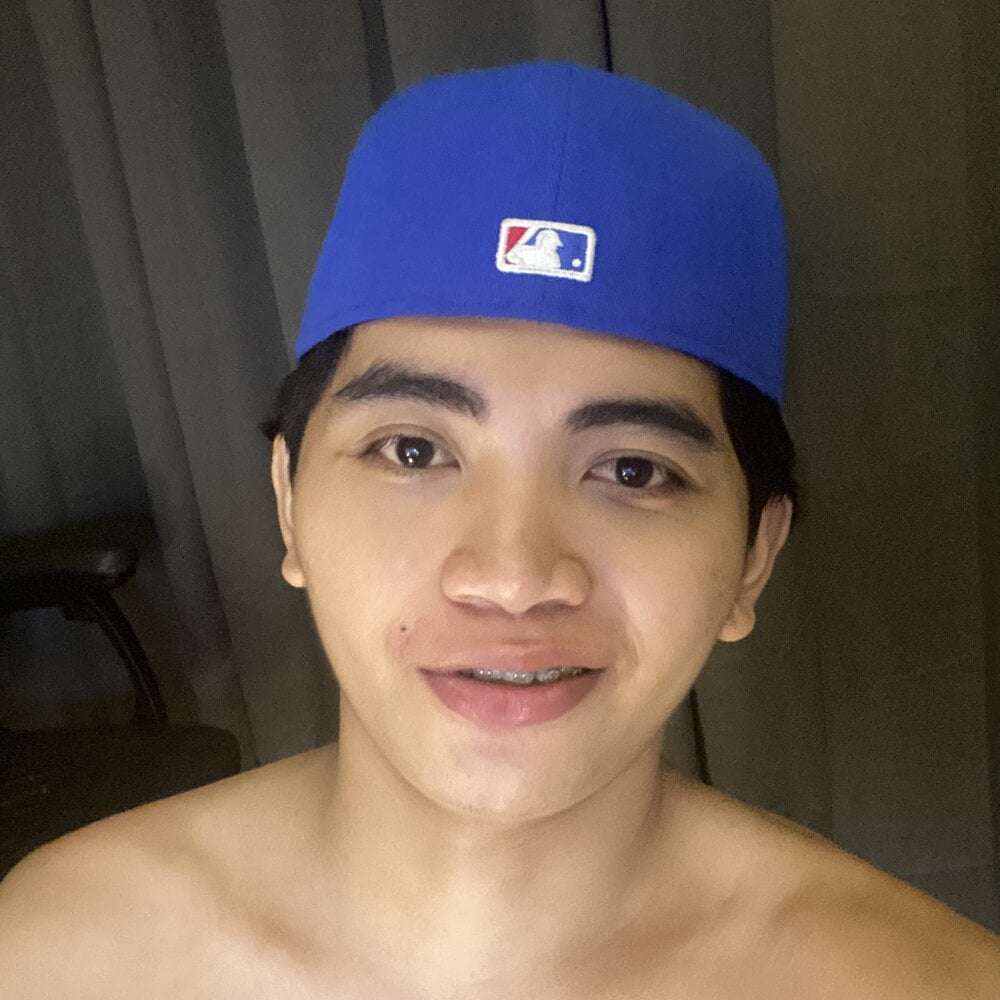 cummingyu's Offline XXX Chat