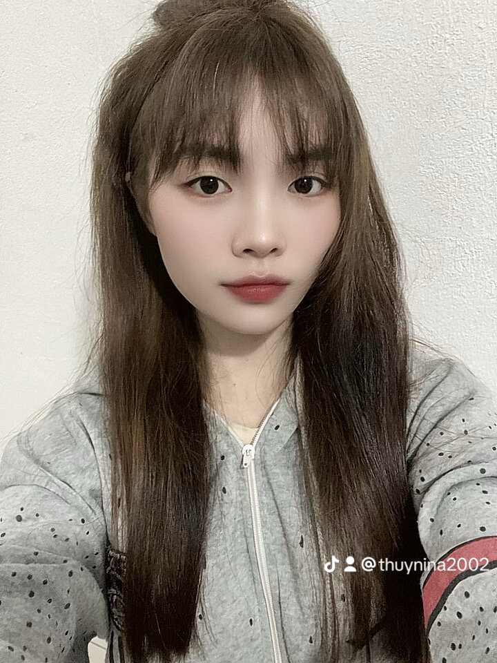 Thuy_nia's Offline XXX Chat