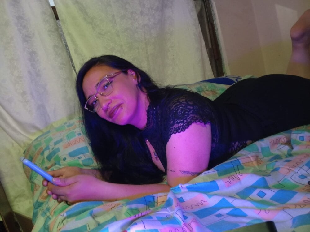 Melina_Foster profile