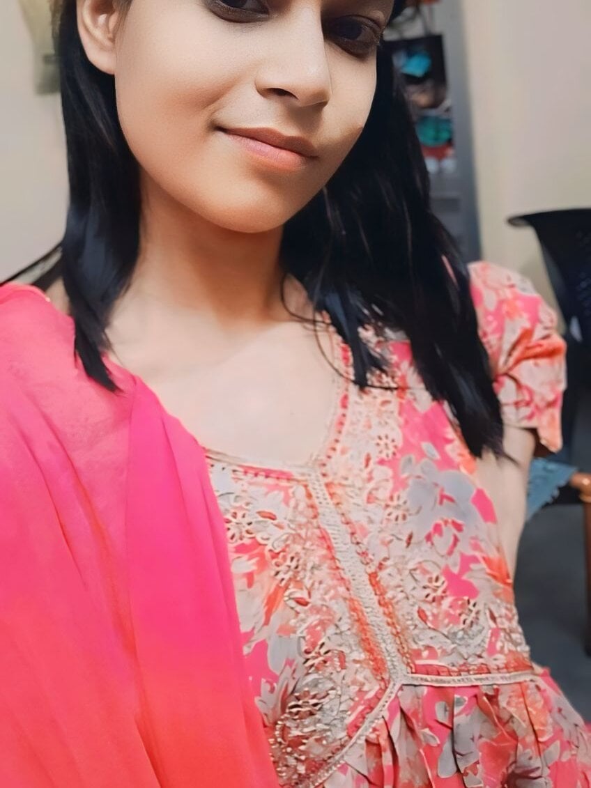 DesiRussi's Offline XXX Chat