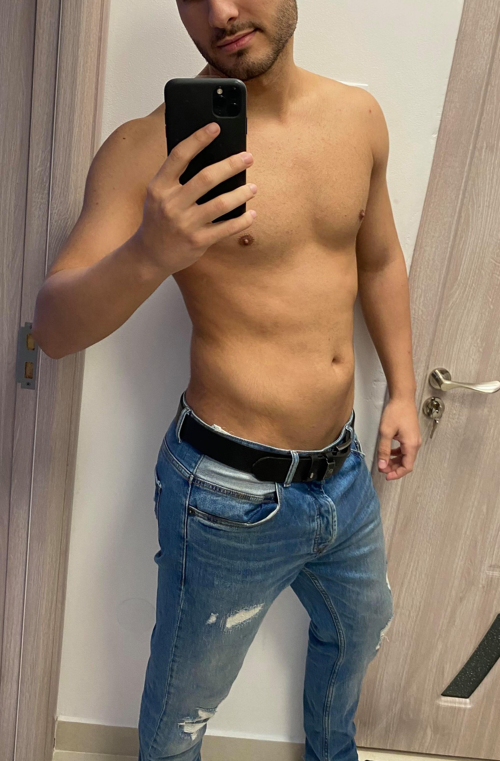 Justynn1 live webcam