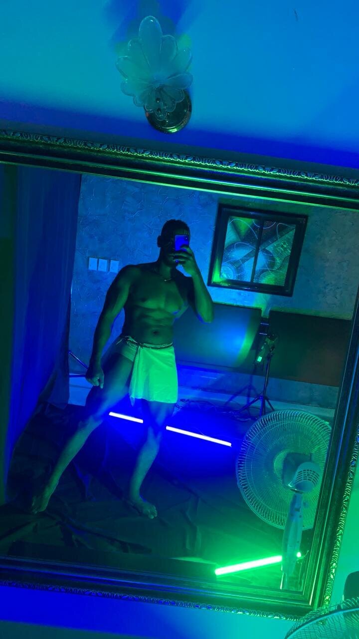 AdonisSantos