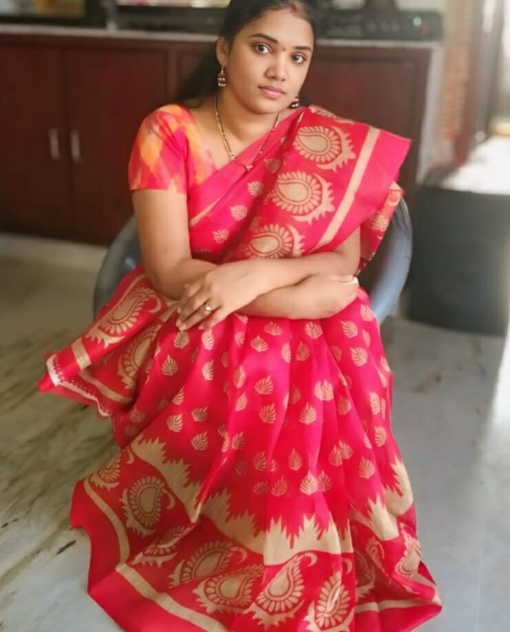 rithika_yours live cam model at StripChat