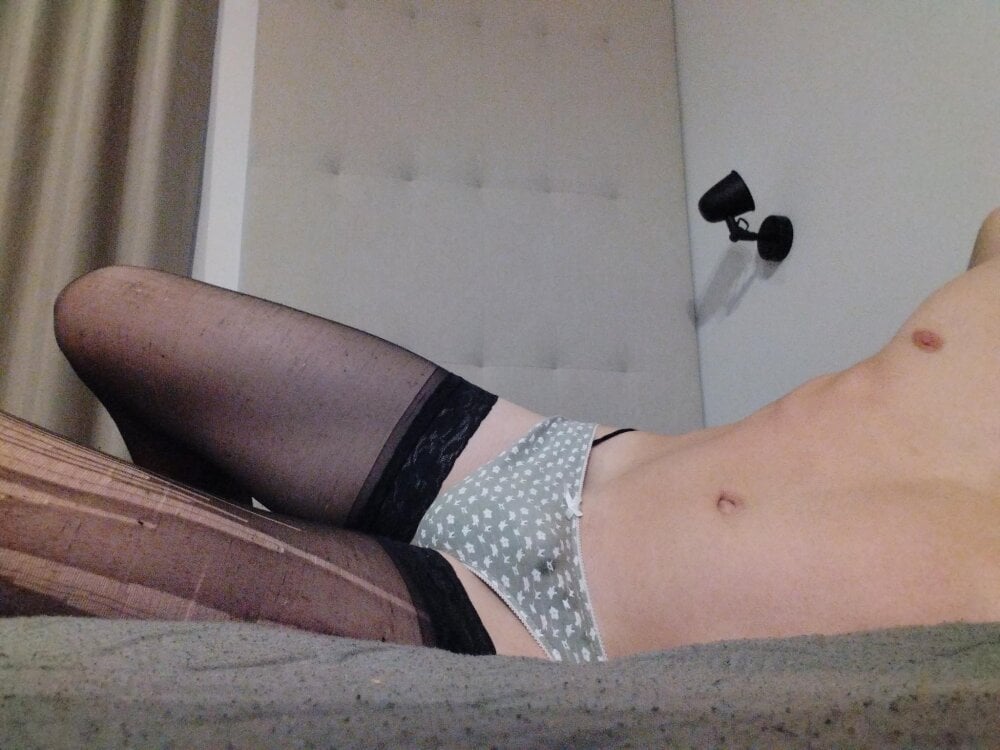 hornyslimcd from stripchat