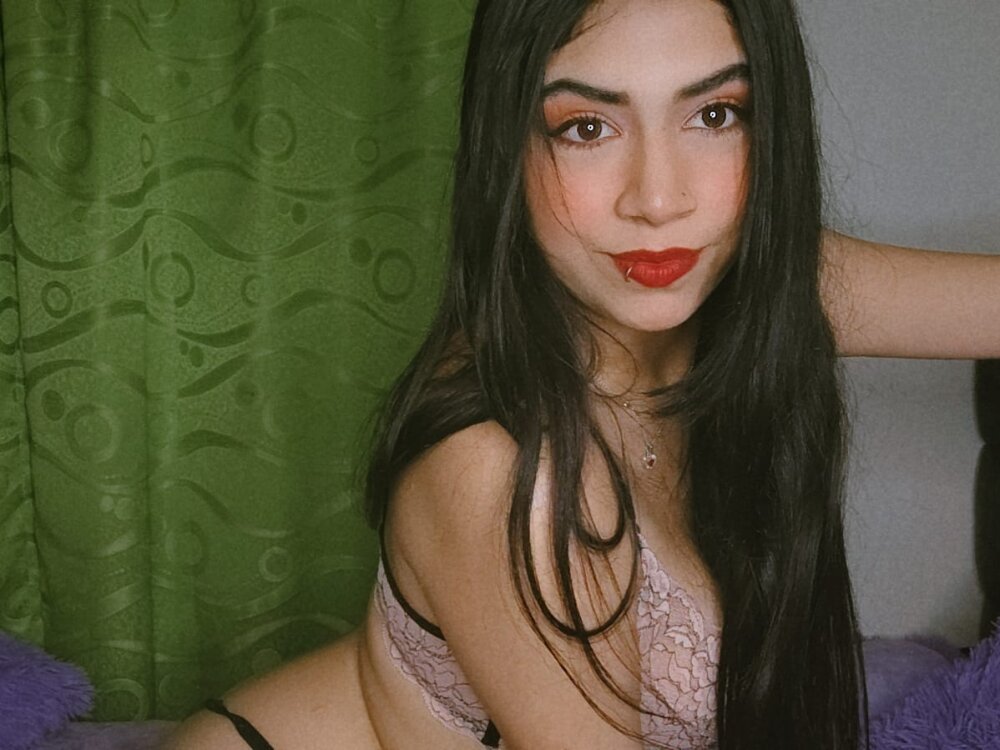 lolitswtt from stripchat