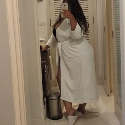 Nataliaval Female Bigtitsindian Online Cam Porn
