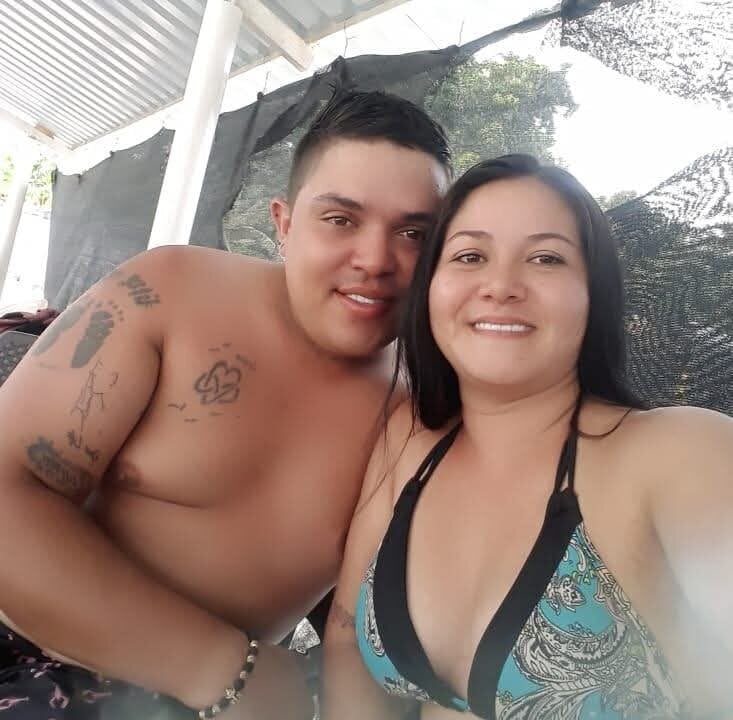 Hornycouple_Hot profile