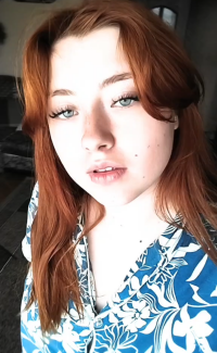avy_sweet19's Offline Chat Room
