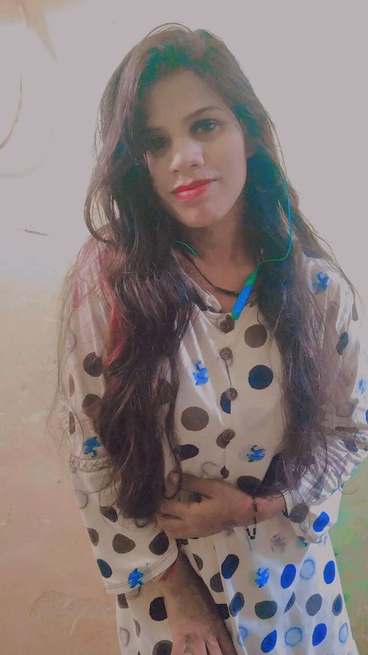 hot_aadhya