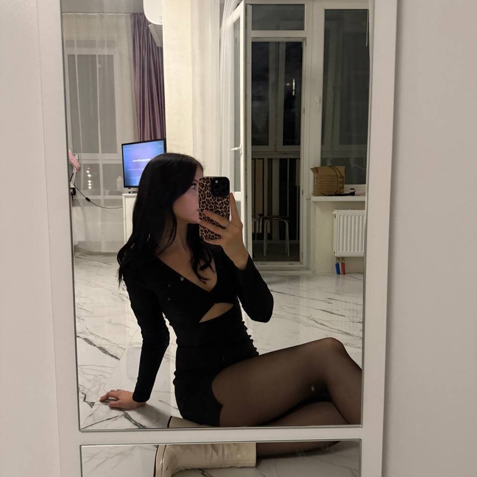 myliveeroticcams.com norapassion livesex profile in straight cams