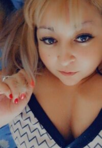 -Feral_berry-'s Offline XXX Chat