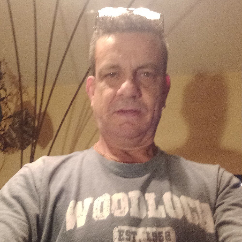 mrdilligaf666's Offline XXX Chat