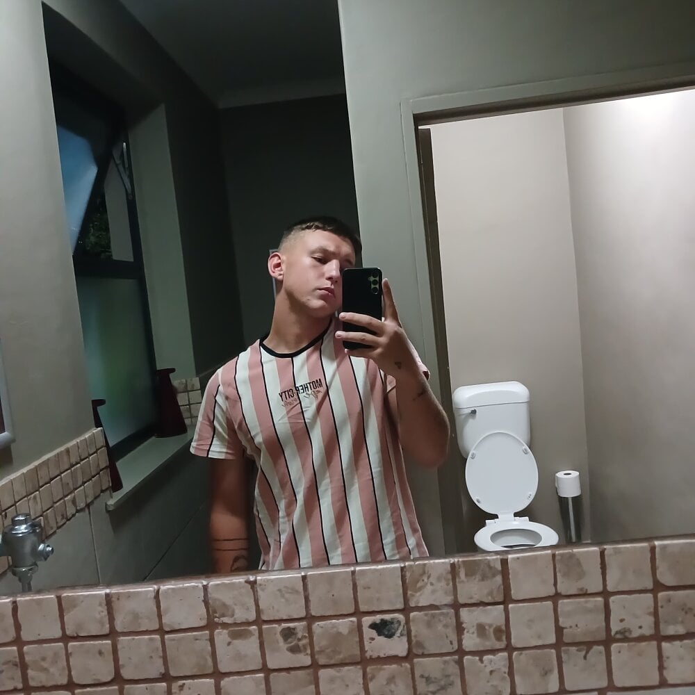 Couplesclass's most recent online preview