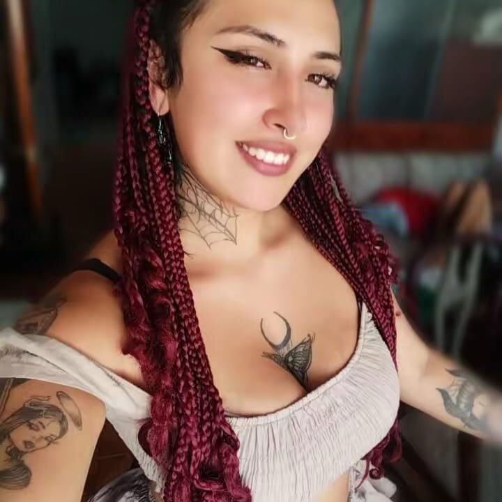scarlett_douson from stripchat