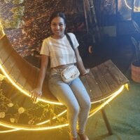 emma_stone54's webcam live show