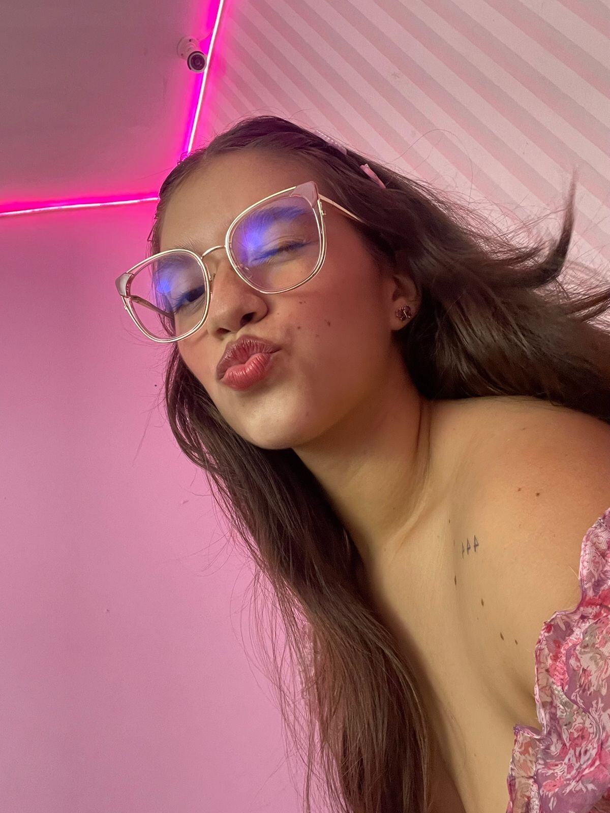 cutee_bigboobs
