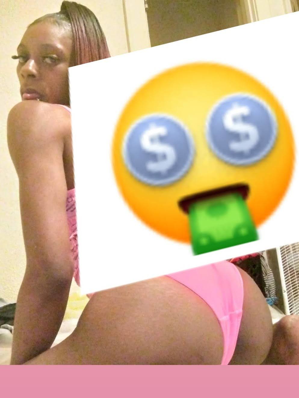 pettiebarbiedoll